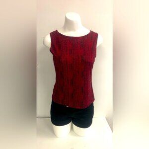 DYNAMITE SLEEVELESS STRETCHY TOP IN SIZE LARGE